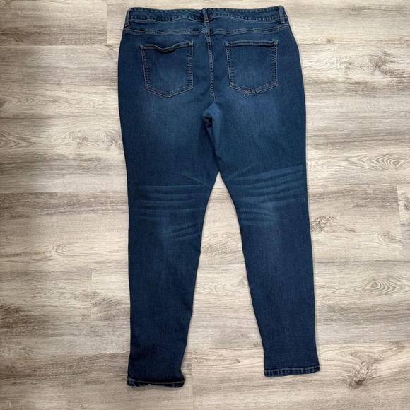 Maurices Women's Size 20W Dark Wash Denim‎ Skinny Jeans Stretch Casual - Picture 7 of 11